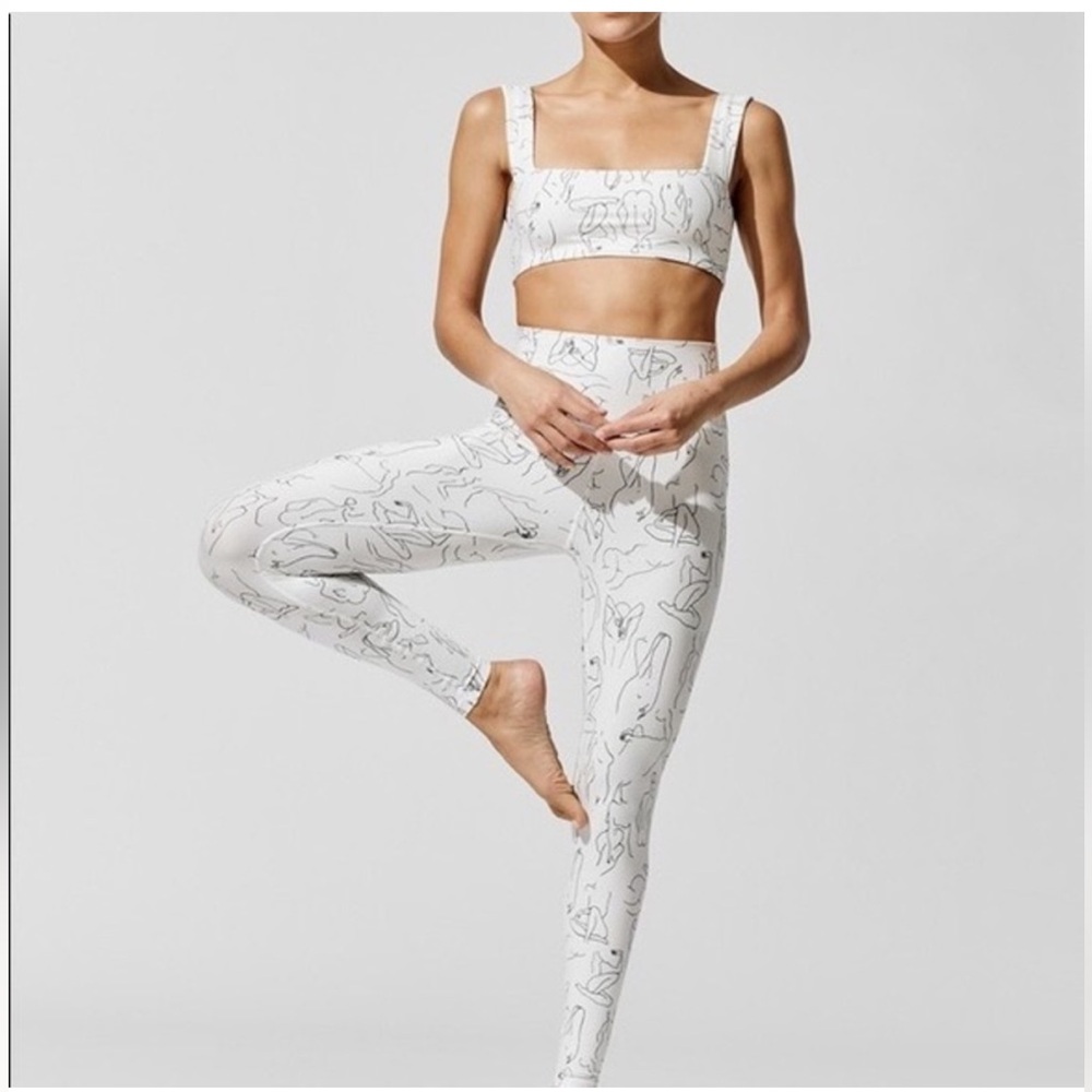 WeWoreWhat Top and Legging Set
